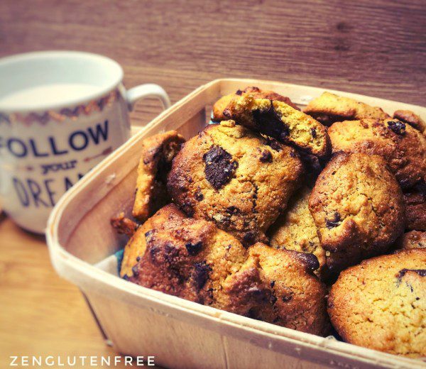 Ceci est une photographie de cookies moelleux sans gluten-zenglutenfree