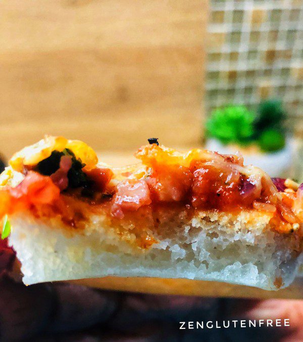 ceci est une photographie de pâte à pizza sans gluten-zenglutenfree