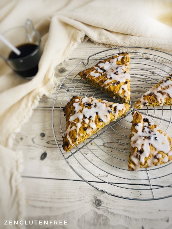 Ceci est une photographie de scones vegan sans gluten-zenglutenfree