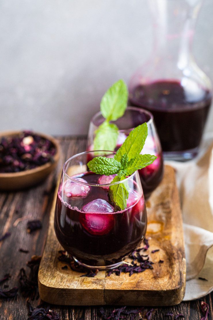 Photo de BISSAP, jus de fleurs d'hibiscus séchées