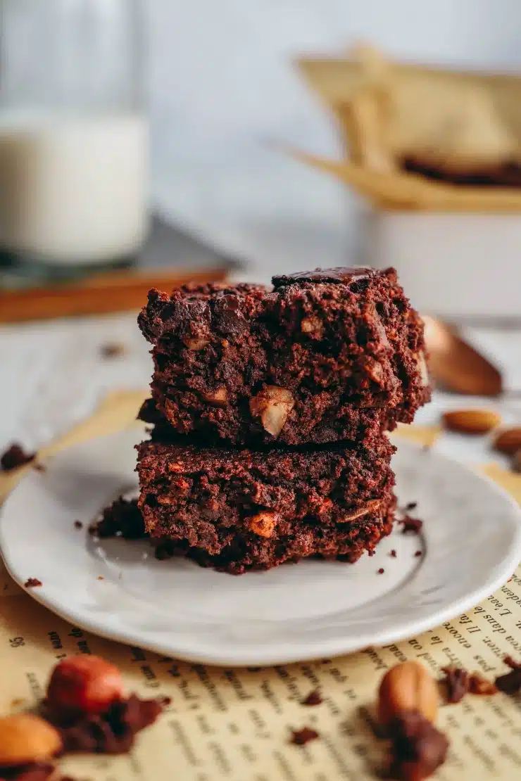 Ceci est une photographie de brownie à la carotte sans gluten -zenglutenfree
