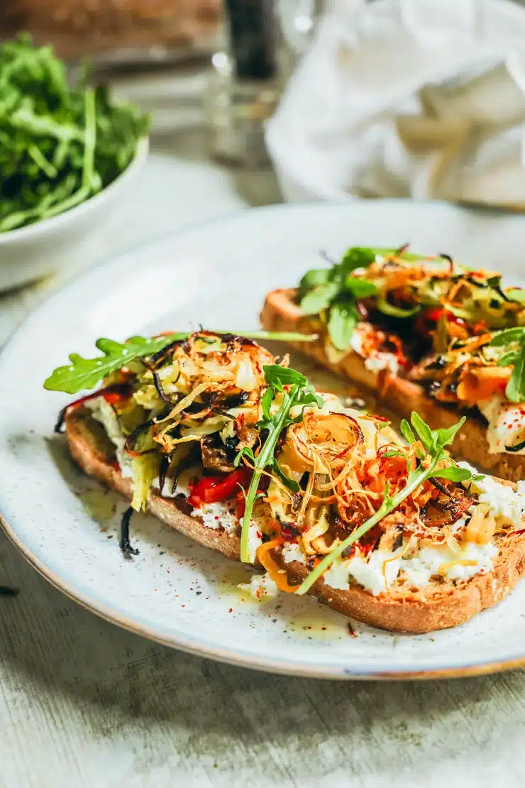 Ceci est une photographie de Tartines de légumes grillés sans gluten-zenglutenfree