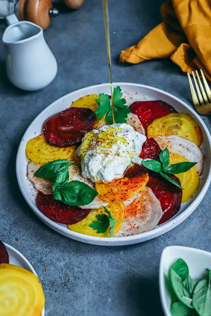 Ceci est une photographie de Carpaccio de betteraves crues- zenglutenfree