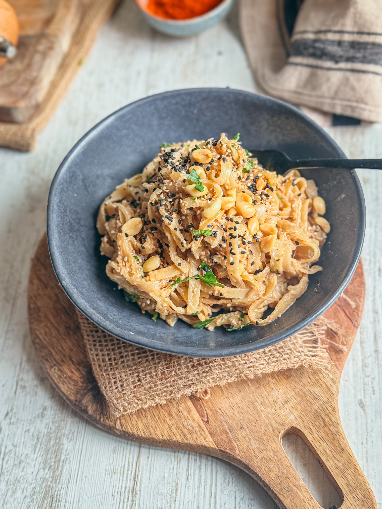Voici une photo Pad Thai Express à la sauce cacahuète